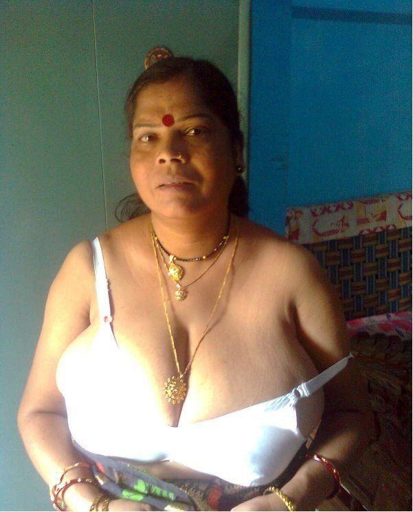 Nude Pics Of Sexy Old Indian Anties Hot Porno